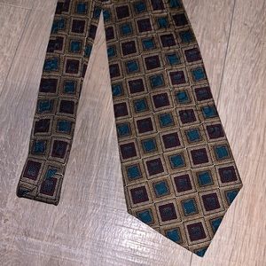 V.L. Julian square Egyptian pattern 100% silk office formal tie